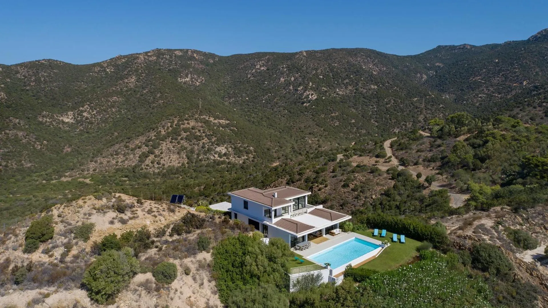 Villa Marita - Luxury Villa With Infinity Pool - Sud Sardegna Chia
