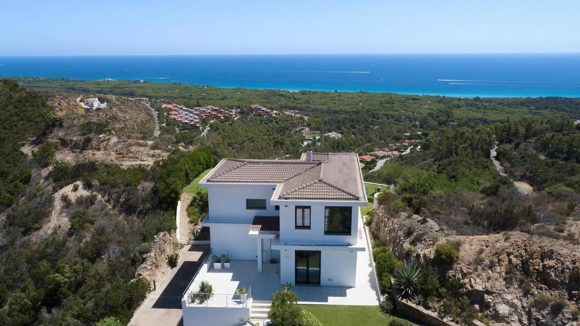 Villa Marita - Luxury Villa With Infinity Pool - Sud Sardegna Chia