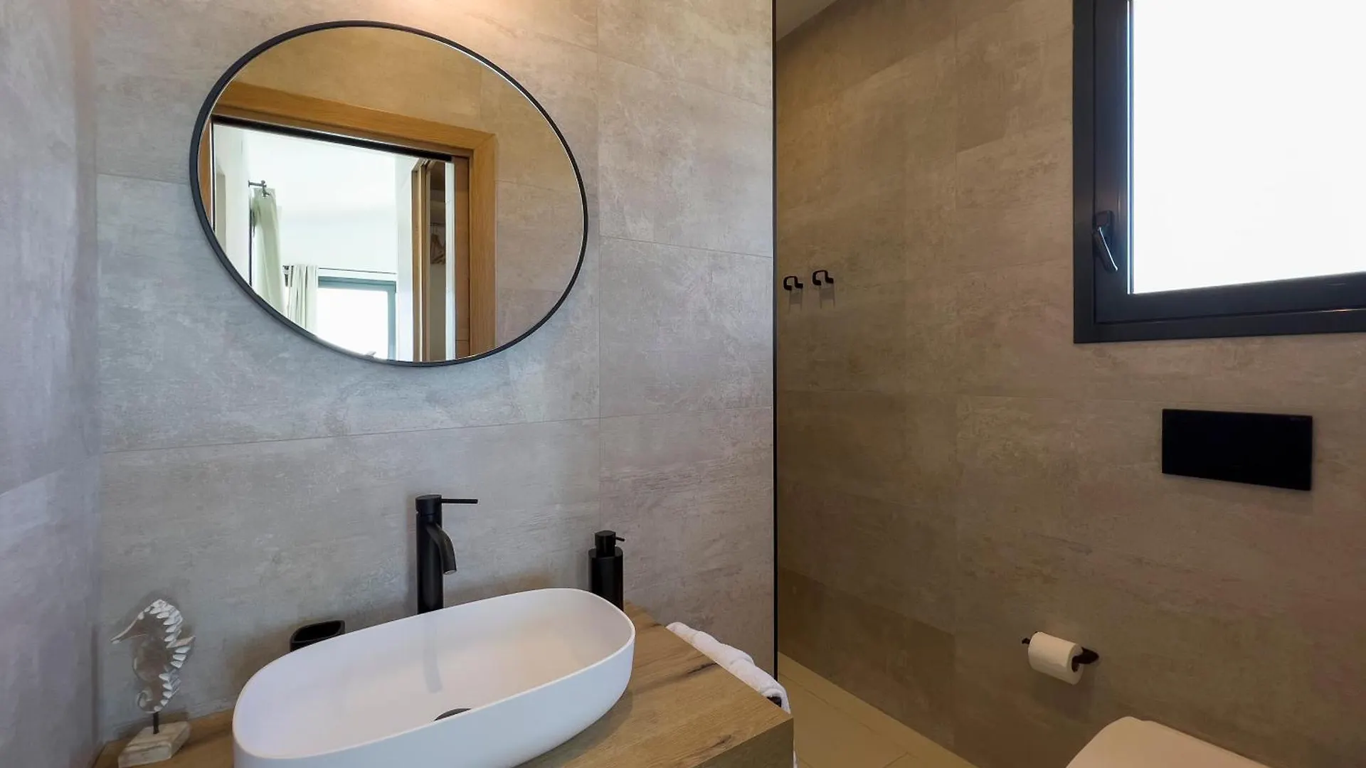 Villa Marita - Luxury Villa With Infinity Pool - Sud Sardegna Chia 0*,